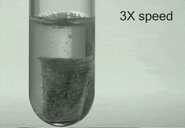 氧化铝和氢氧化钠反应图片