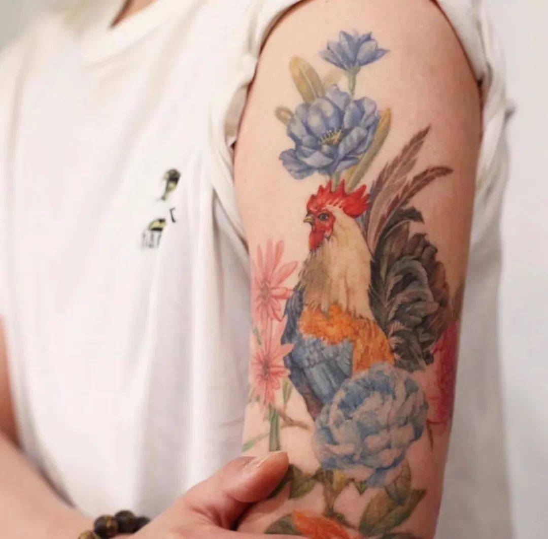属鸡最佳纹身图旺财,属鸡的人适合纹身图案 - 伤感说说吧