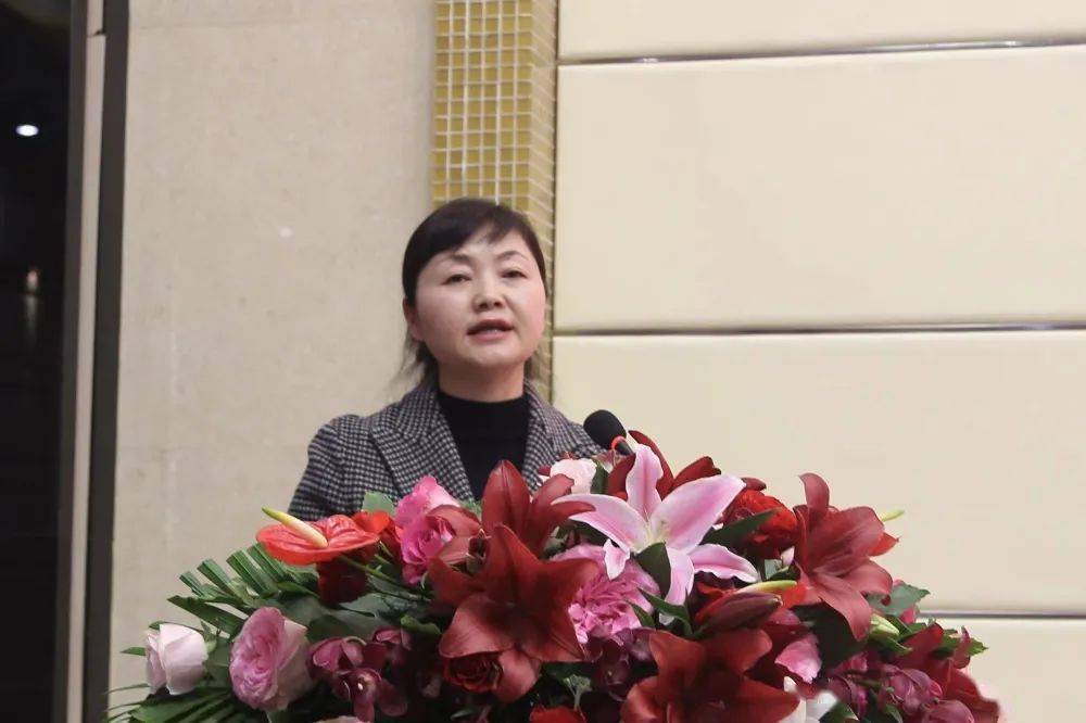 奋楫新征程扬帆再出发丨莲湖区召开两新组织党组织党员先锋岗党员示范