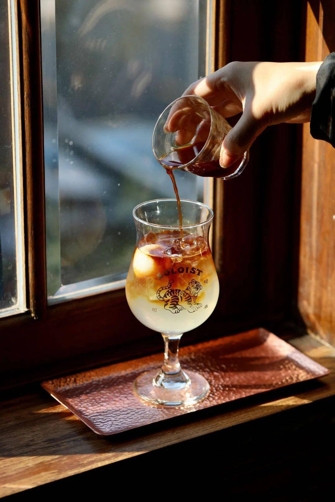 天津新店老洋房里的soloist复古又兼容的咖啡天地每层都有风景
