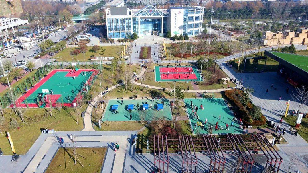 航拍美域蓝田白鹿广场