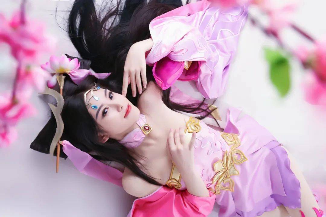 cosplay特輯丨《王者榮耀》貂蟬cos_娜可露露_漫友_鈴兒