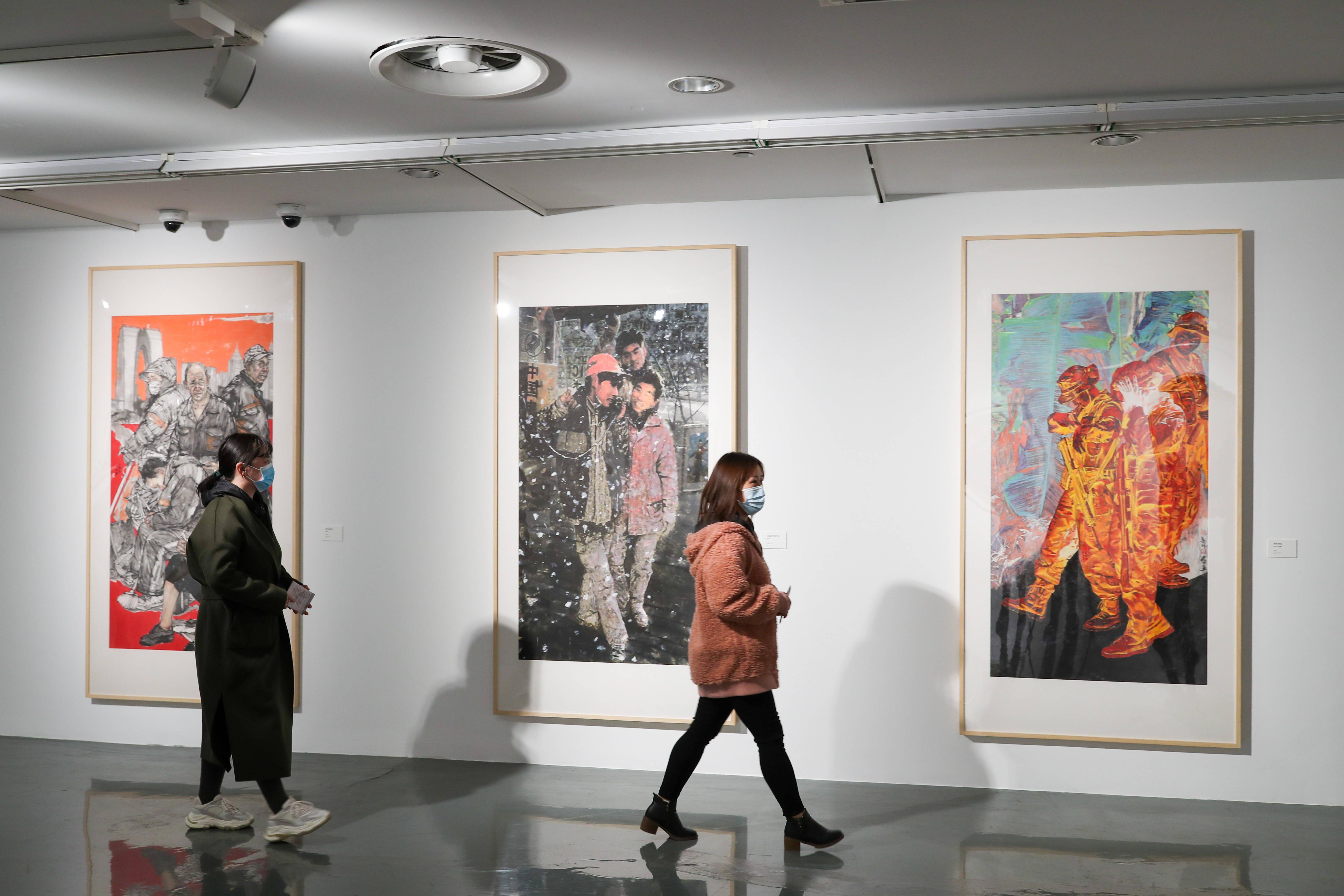 书画苏州美术馆苏美宝笈系列展人物篇述说平凡与伟大