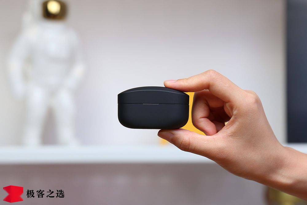 麦克风|极客之选年度产品丨年度 TWS 降噪耳机：索尼 WF-1000XM4