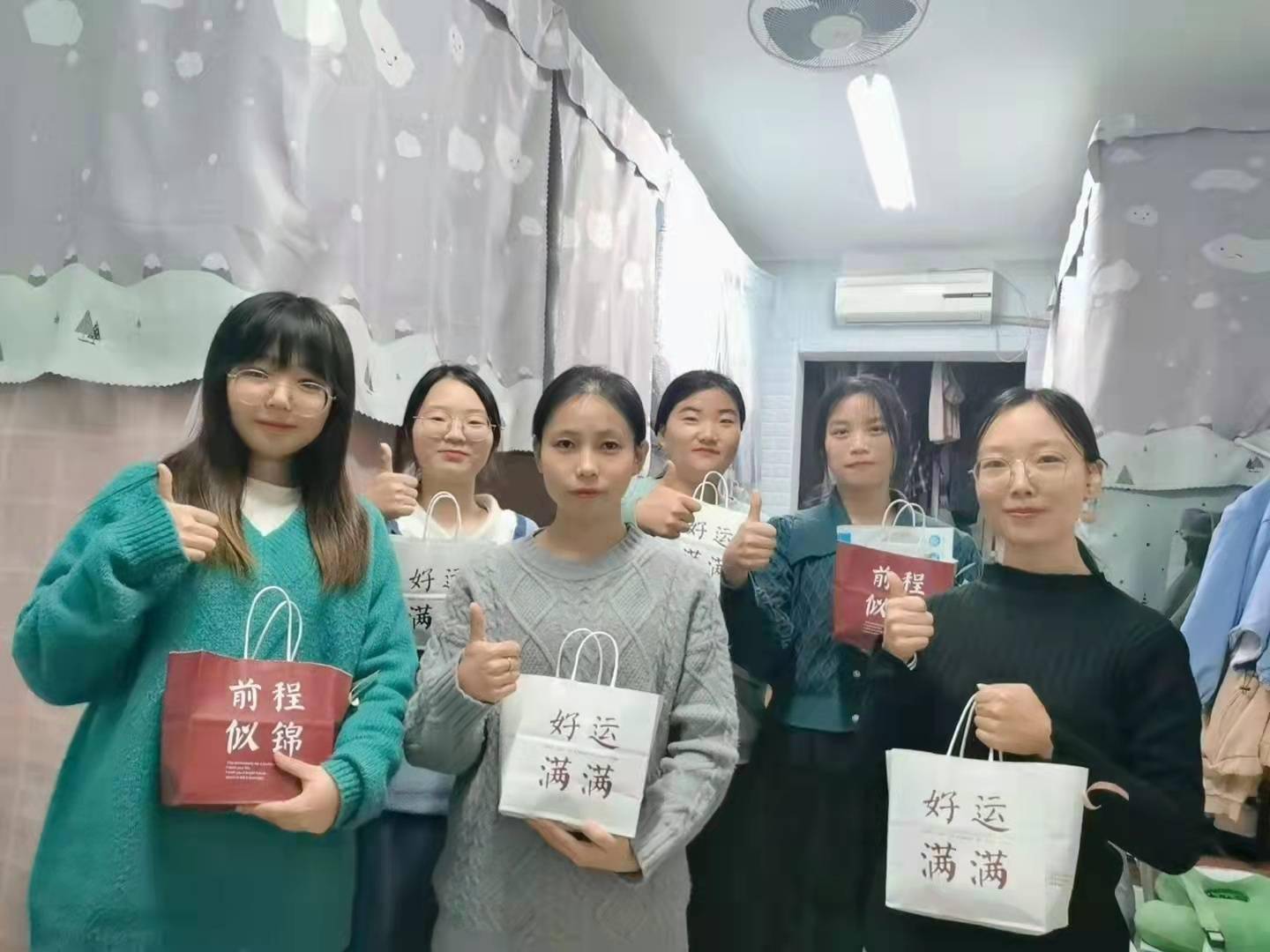 状态|倒计时！陕西一高校辅导员为204名考研生手写亲笔信加油打气