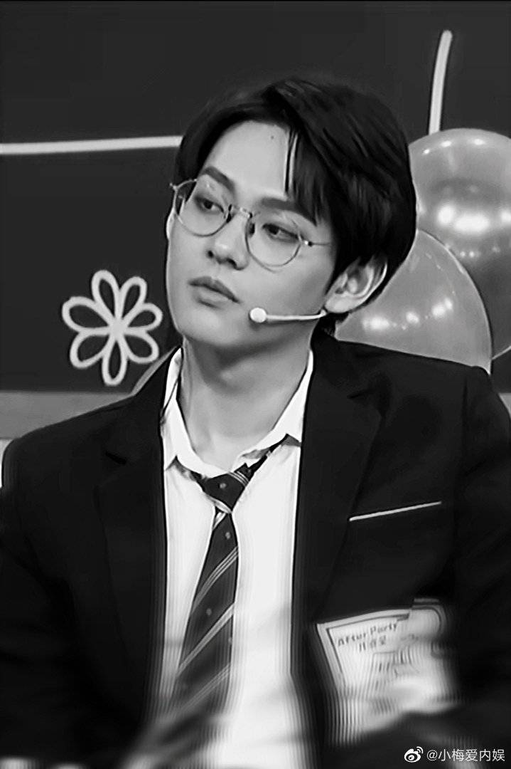 「投稿整理」x part2 华晨宇 | 唐九洲 | 庆怜 | 连淮伟_awsl_胡宇桐