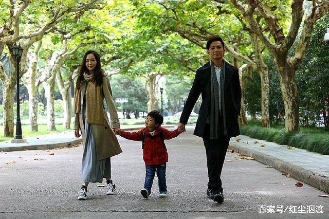 感人爱情故事分享 b2ff3fb76dcd404da6971d484bd03bfc.jpeg