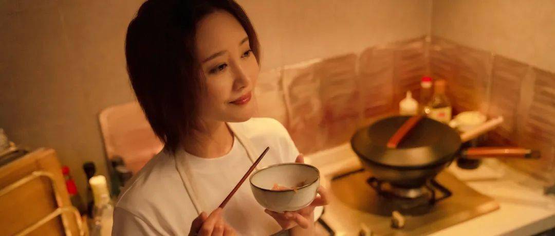 角色|8.4分！《爱很美味》为什么评分能不跌反涨？