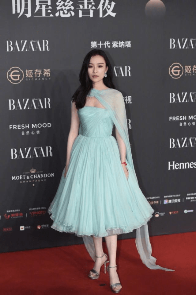 作为全球巡演的首站2022年1月21日