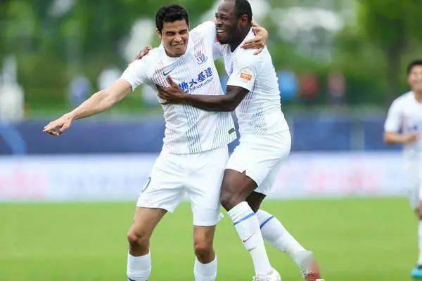 八一男篮缺席CBA新赛季首战|10队同替补豪赌 三外援 CBA将迎来最后一个疯狂赛季