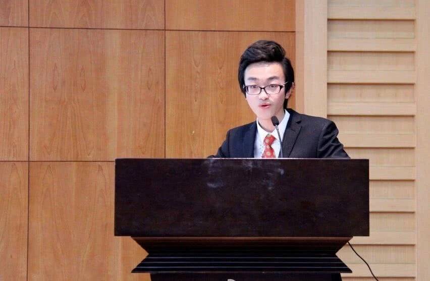 武汉理工学生坠亡传因被辅导员辱骂轻生校方未发现不当言论