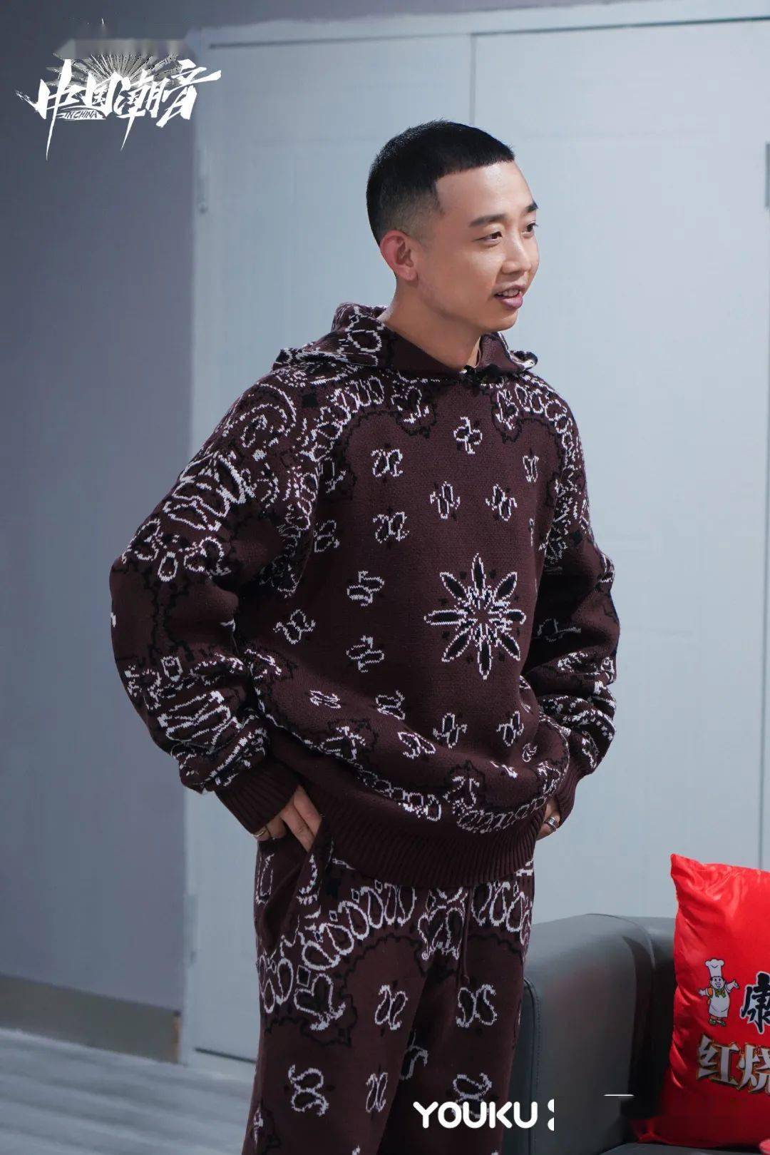 说唱圈丨blow称自己被freec家暴,福克斯电影上映,那吾被淘汰,《新世代