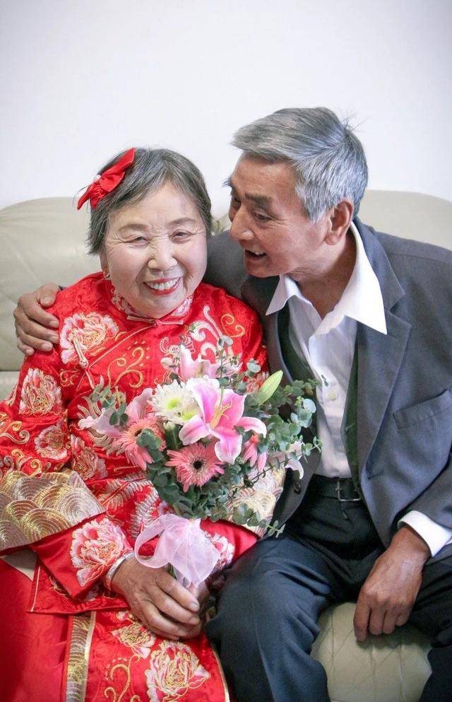 180对老人的婚纱照一群90后花了6年来记录他们的不老爱情