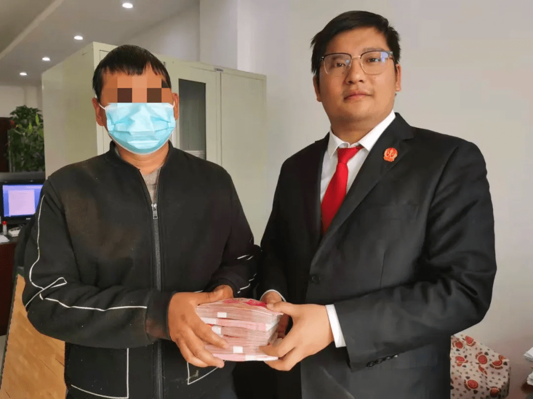 内乡法院:"老赖"哭穷称没钱 畏于拘留当场还款_常某_张某_判决