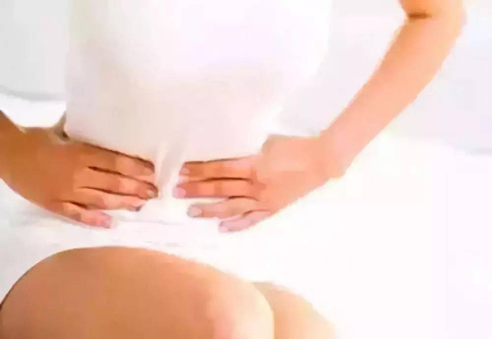 注意女人小腹痛千万不要忍不同部位疼痛有不同问题