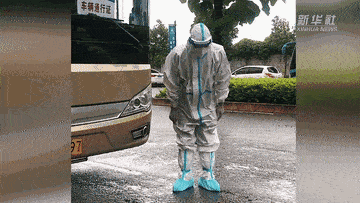 历史|2021，难忘这些深深鞠躬