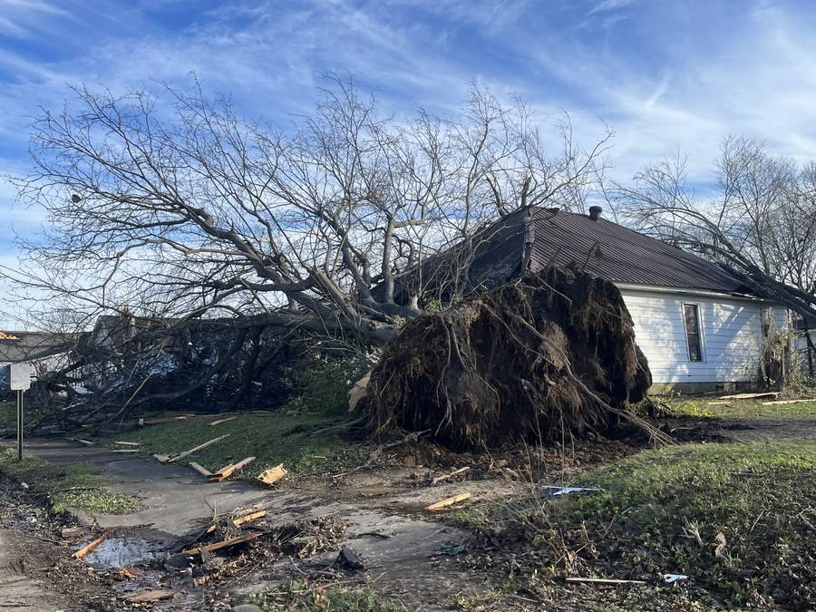 ofU.S. reacts to spate of tornadoes as weather expert explains their formation