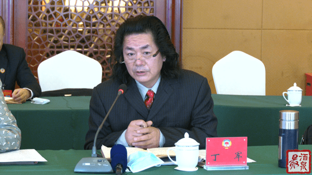 市政协委员丁军说:"常态化开展惠民活动,进乡村,进企业,进军营,进学校