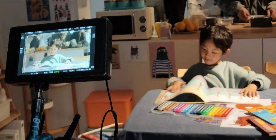 广告|麦田星艺刁翊承拍摄青桔单车宣传片,备受工作人员喜爱!