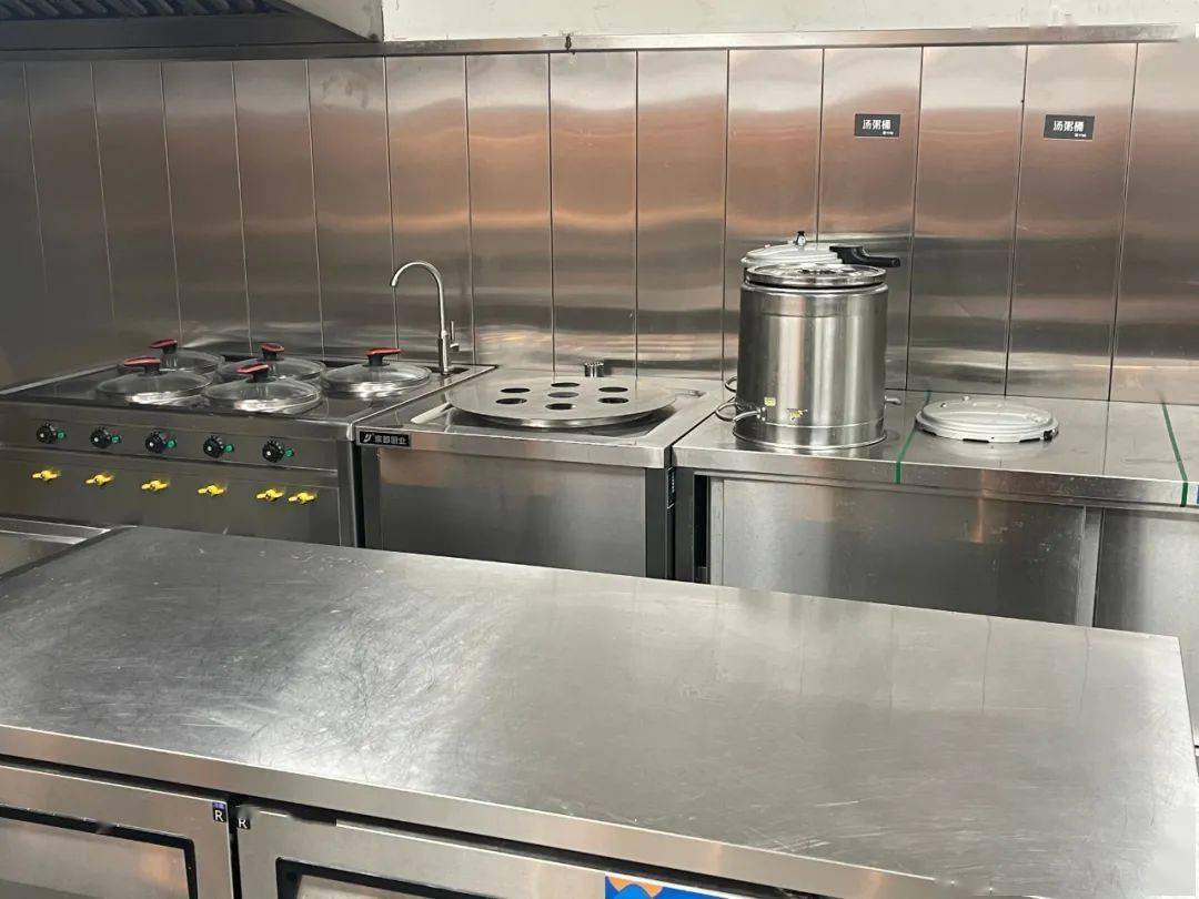 后厨触目惊心日照高新区一烧烤店上了黑榜