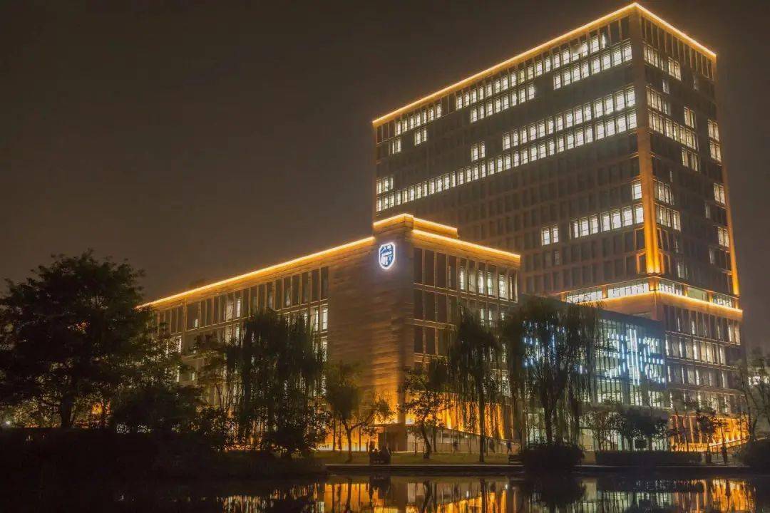 基本建设_中国_校区