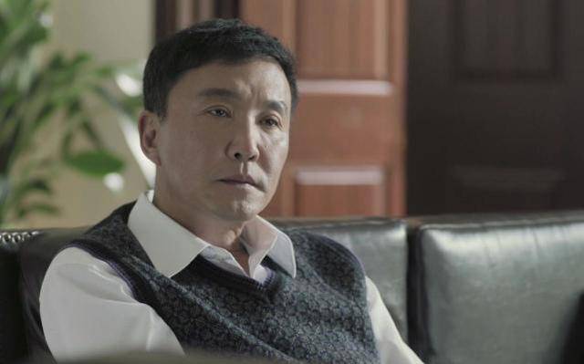 正是在这样的背景之下,李达康从汉东省委常委,京州市委书记升任汉东省