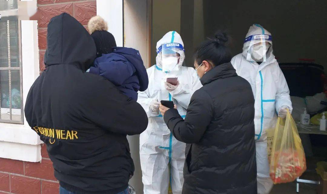 疫线影像扎煤公司抗击新冠病毒疫情摄影作品集二