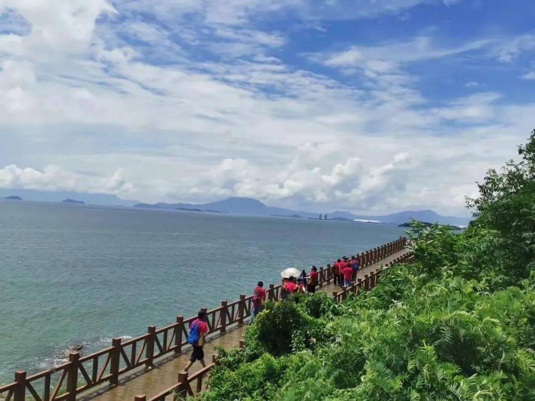 大亚湾乌头山绿道图片