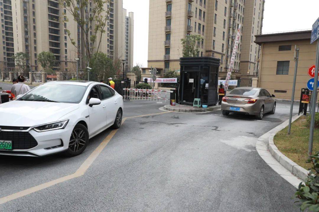 来看这个动迁安置小区是如何做到的_居民_惠南镇_地下