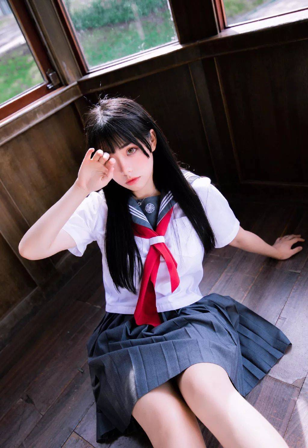 jk制服写真夏天可以穿短裙咯