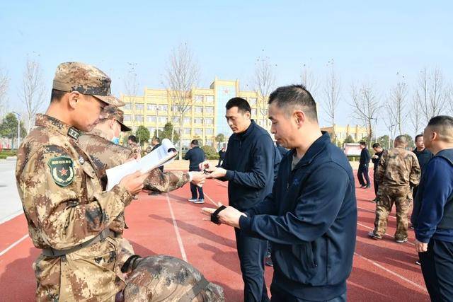河南省周口军分区备战练兵没有"冬歇期"_考核_参考_人员