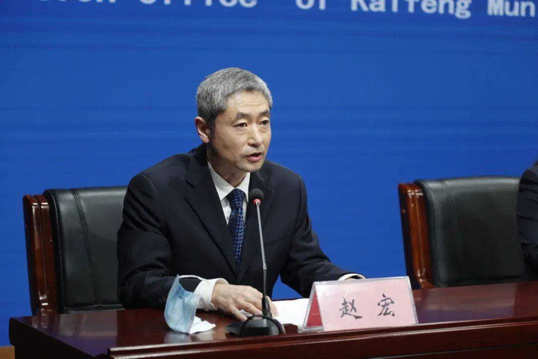 市司法局党委委员,副局长付武超,市政务服务和大数据管理局党组成员