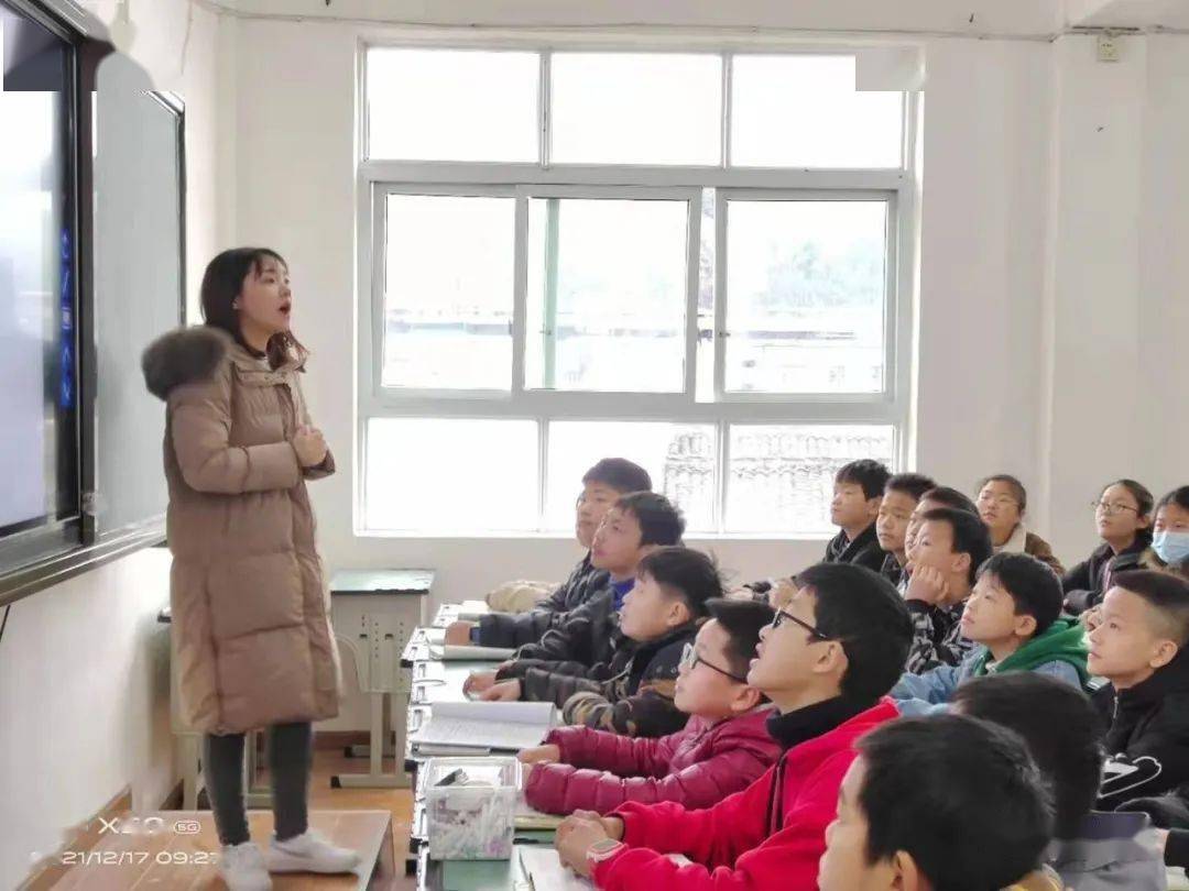 伏虎中学与定水中学开展教学研究交流活动