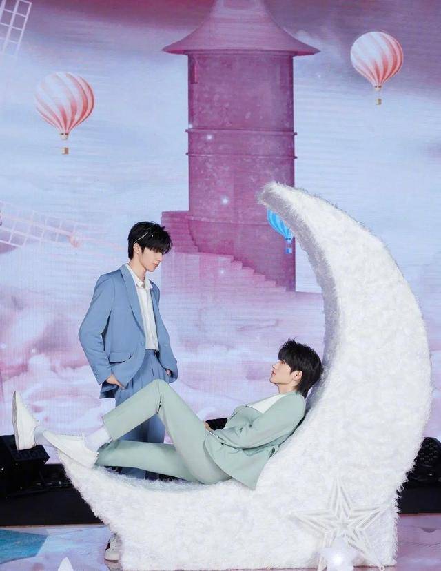 小八卦张小斐赵丽颖赵露思刘耀文宋亚轩李沁张彬彬