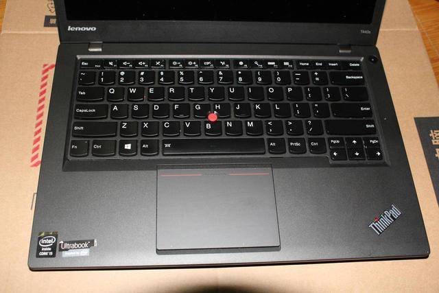 拍卖会上花2000多拍到一个洋垃圾联想thinkpadt440s翻新机开箱