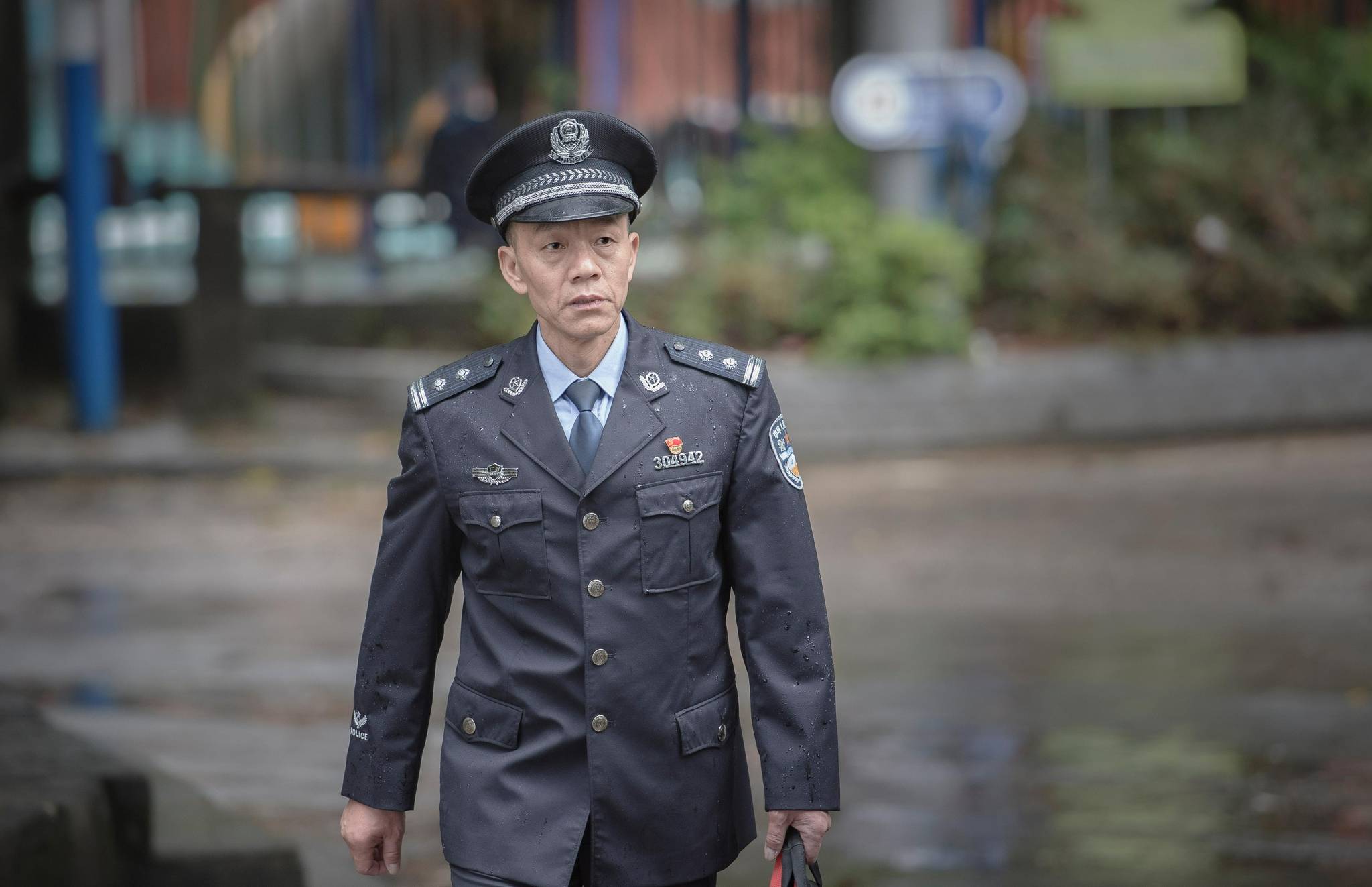 广西社区警察于伍生的70本"民情日记"_工作_黄大爷_于警官