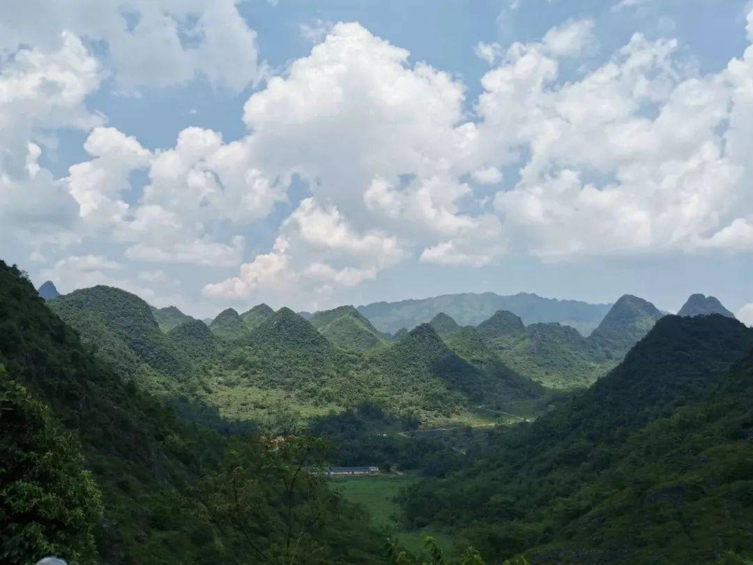 明天出发绝美靘雾山赏万山美景徒步英德世外桃源靘雾山绝美的峰林徒步