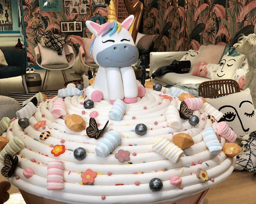 阔太就是阔太千亿儿媳徐子淇晒照庆复活节超大蛋糕巨抢眼