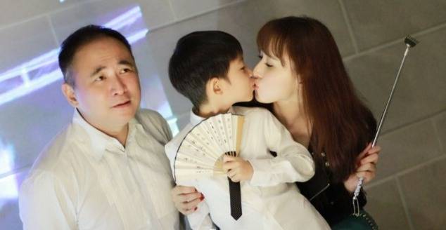 胡静:我的人生价值不是豪门阔太_朱兆祥_隆坡_拿督