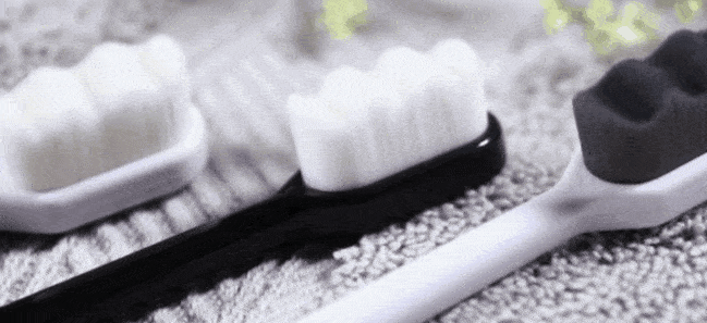 牙缝里|「牙齿橡皮擦」?一刷香口、黄渍消，二刷牙齿白如雪！