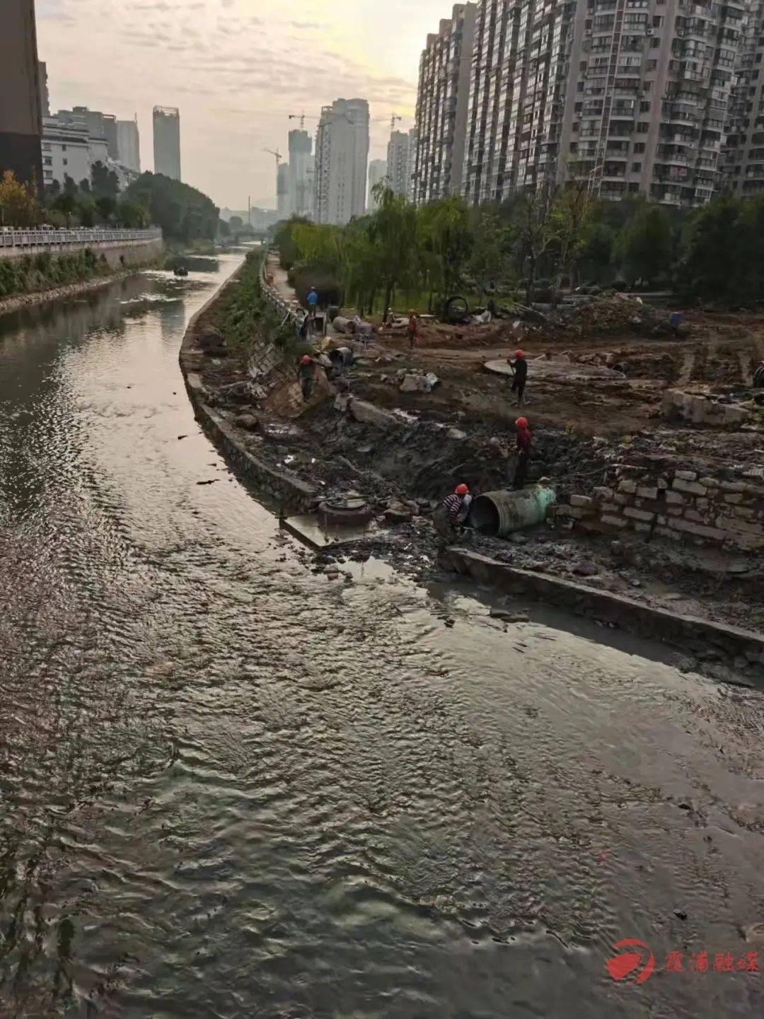 霞浦护城河跳河图片