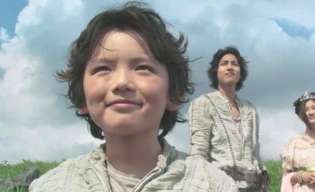 和捷德奥特曼分开的时候小陆真的泪流满面