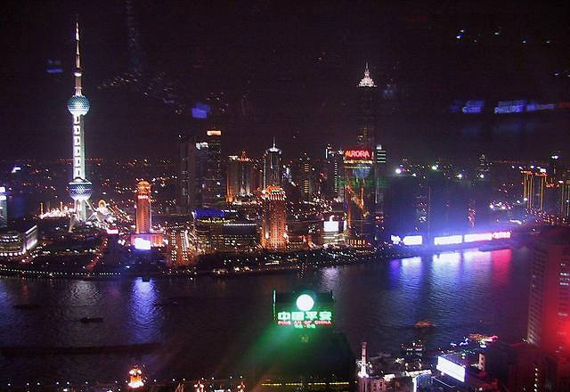 印度人称:震旦就是中国_游客_东方明珠_灯光