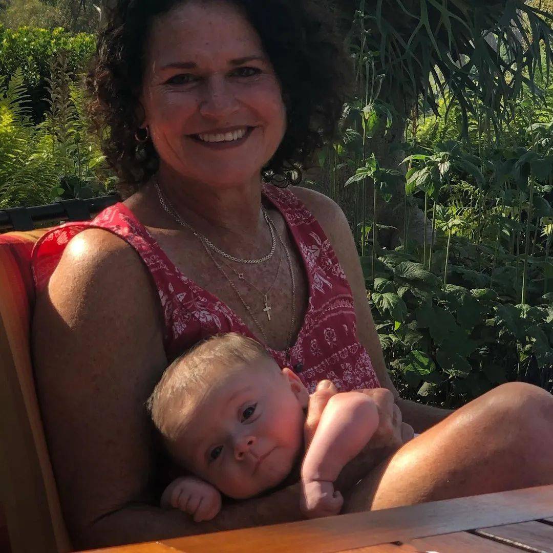 三胞胎太似樣爸媽都難以分辨靠1物輕鬆認人避免重複餵奶, image size:1080x1080