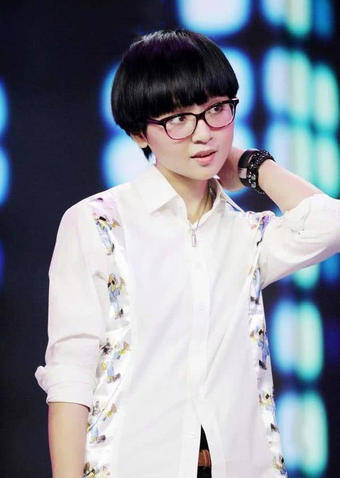 从短发到长发,周笔畅是如何从假小子蜕变成女神?_气质_造型_感觉