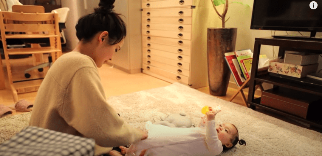 27岁日本中产家庭主妇的一天16小时都围着孩子转却被人人羡慕她的从容