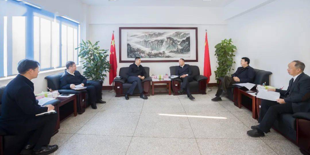 何树平与广元市委书记邹自景会谈