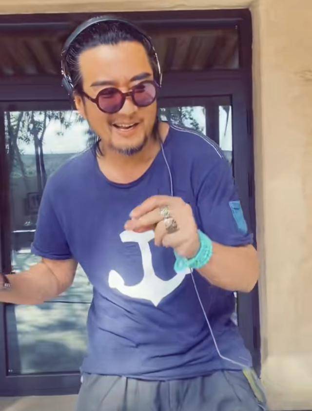 57岁孙兴近况曝光,胡须杂乱显邋遢,曾两次婚内出轨?_网友_观众_视频