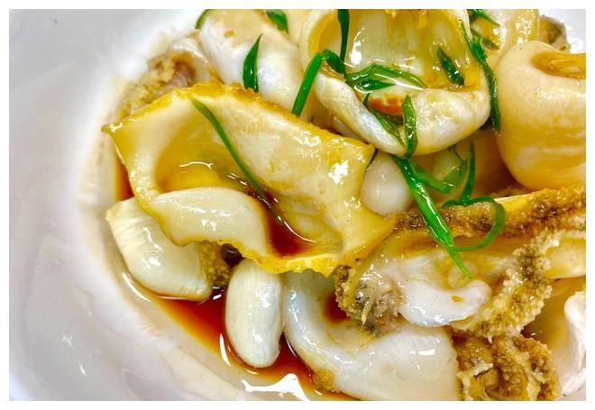 两荤一素之葱油鲍鱼片,金沙小酥肉,木耳青椒炒蛋_里脊_做法_备用