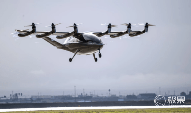Apple Car工程师转型造飞机！12个旋翼能变形，续航96公里，后年量产...